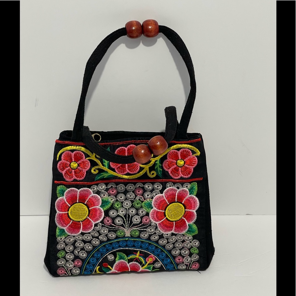 Floral Embroidered Canvas Handbag 6.5” H x 7.5”L, Black Multicolor 70’s